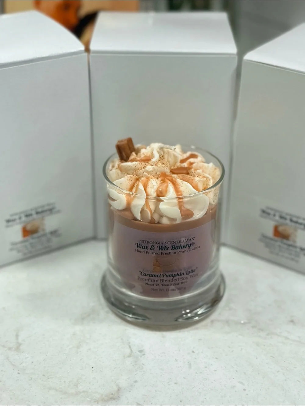 Caramel Pumpkin Latte Scented Candle - White & Brown